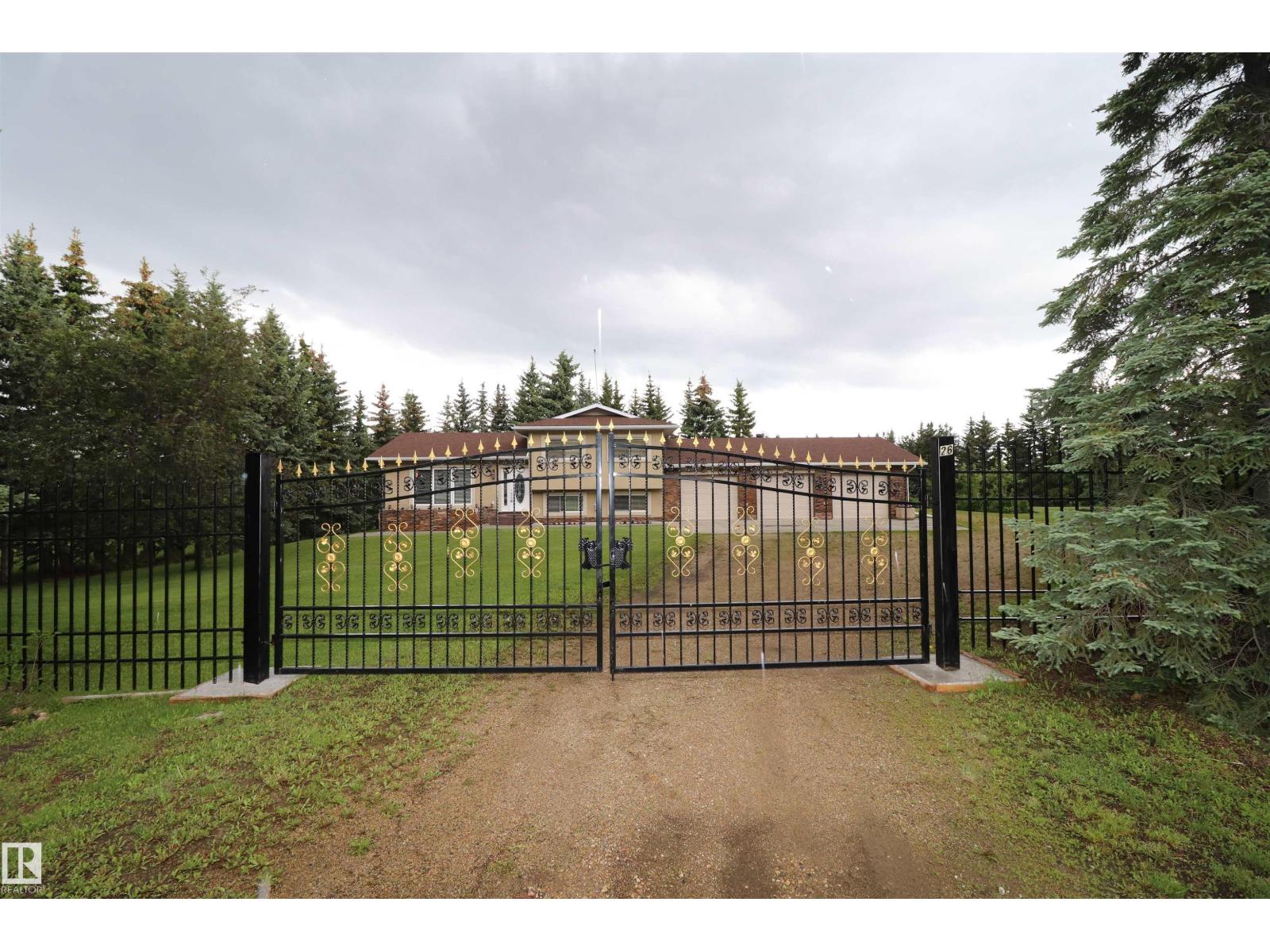 #26 51022 RGE ROAD 221 - 1