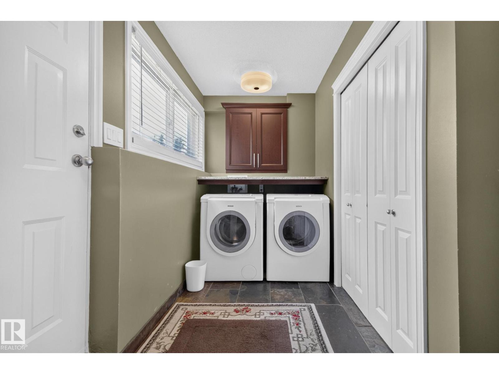 #26 51022 RGE ROAD 221 - 22