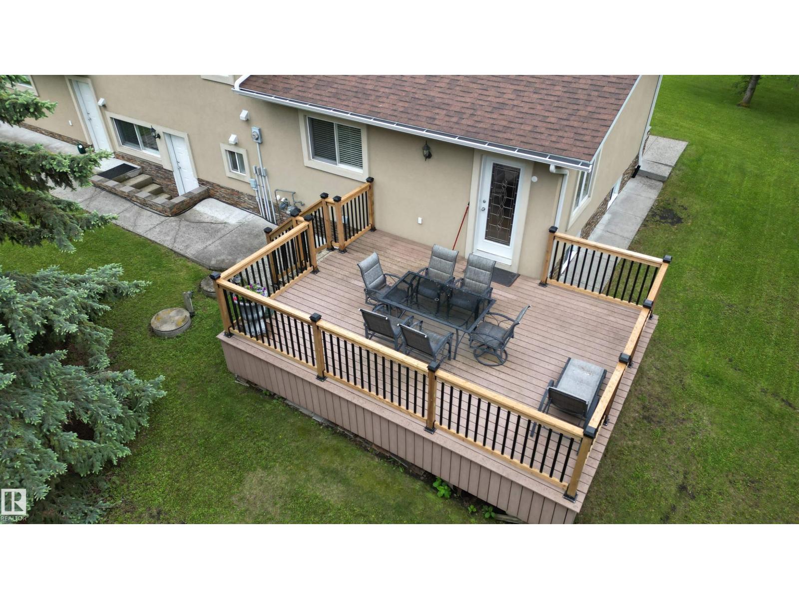 #26 51022 RGE ROAD 221 - 41