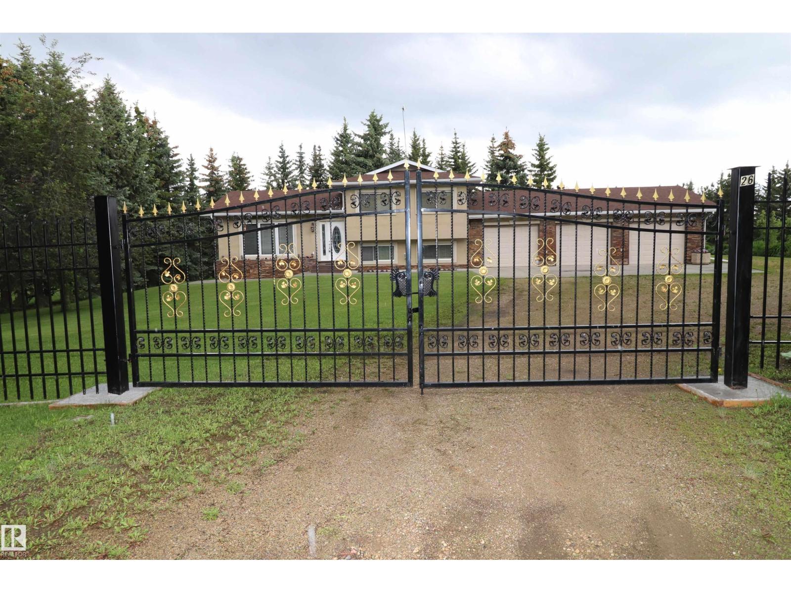 #26 51022 RGE ROAD 221 - 61