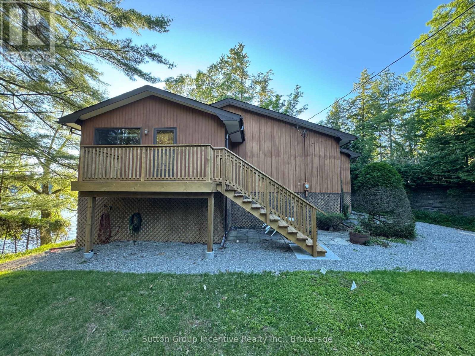 1017 GOLDFINCH COURT - 26