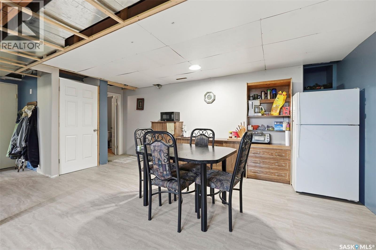 813 Hoffman AVENUE — photo 19