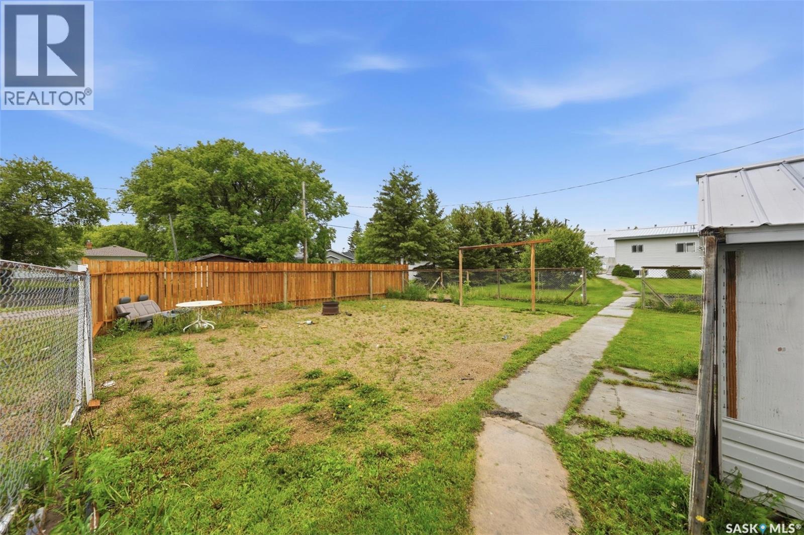 813 Hoffman AVENUE — photo 33