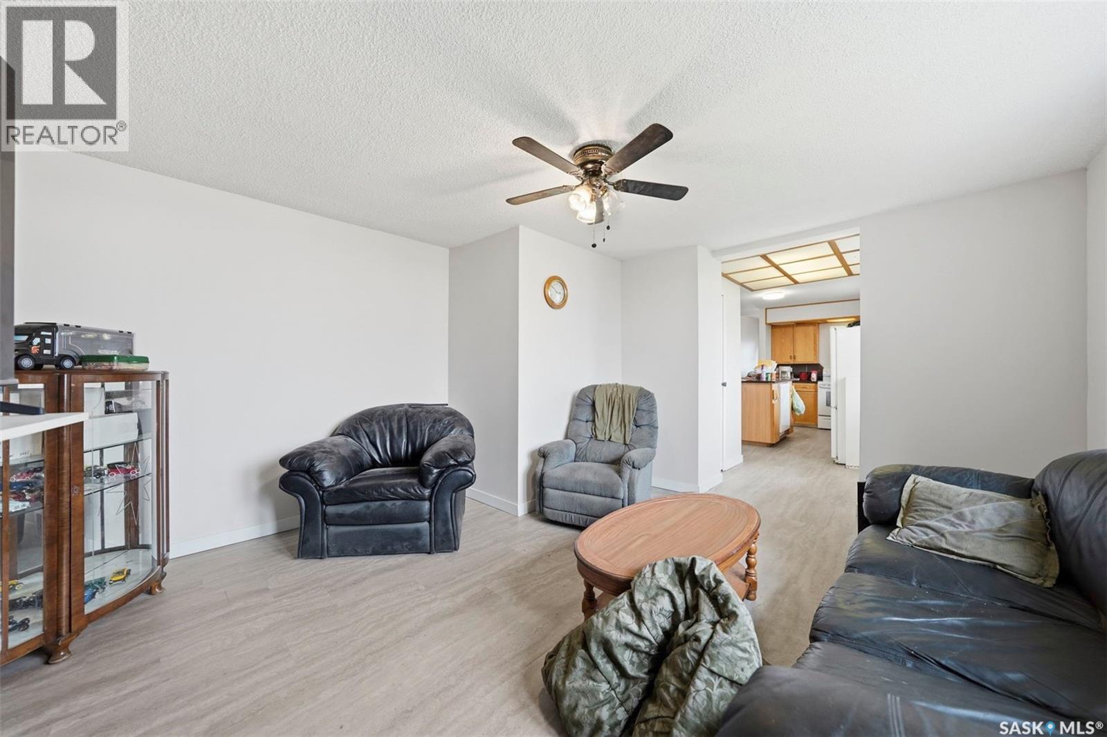 813 Hoffman AVENUE - photo 5