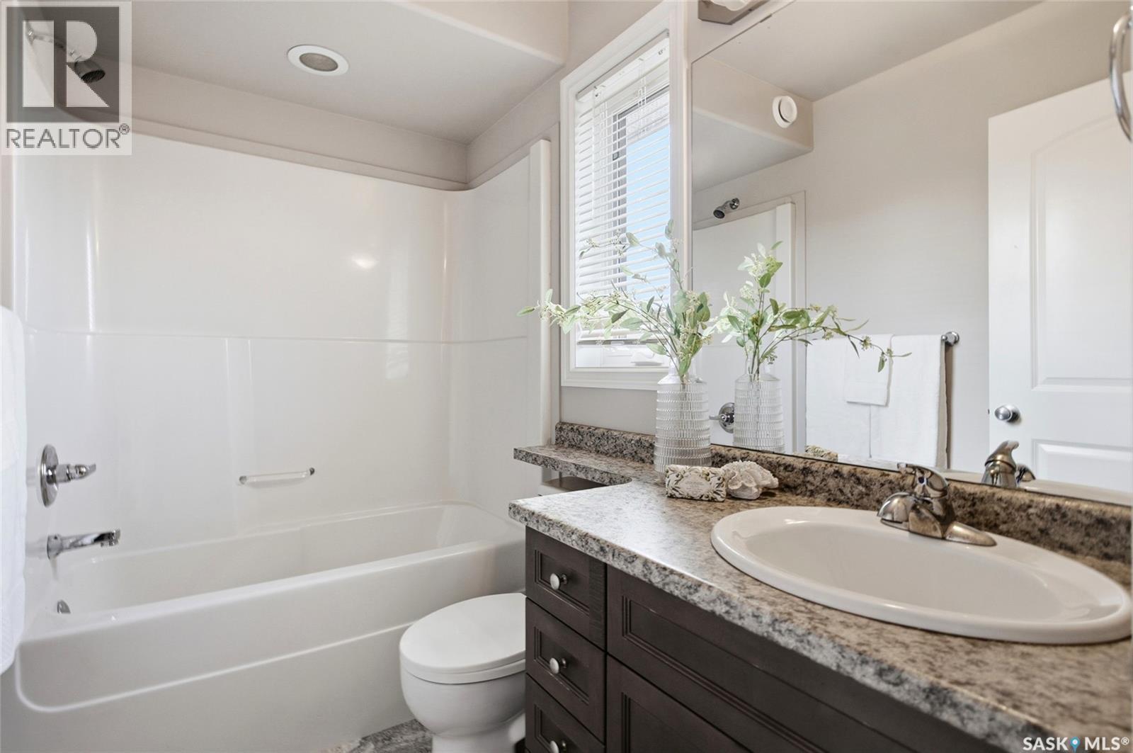 334 Dickson CRESCENT — photo 14