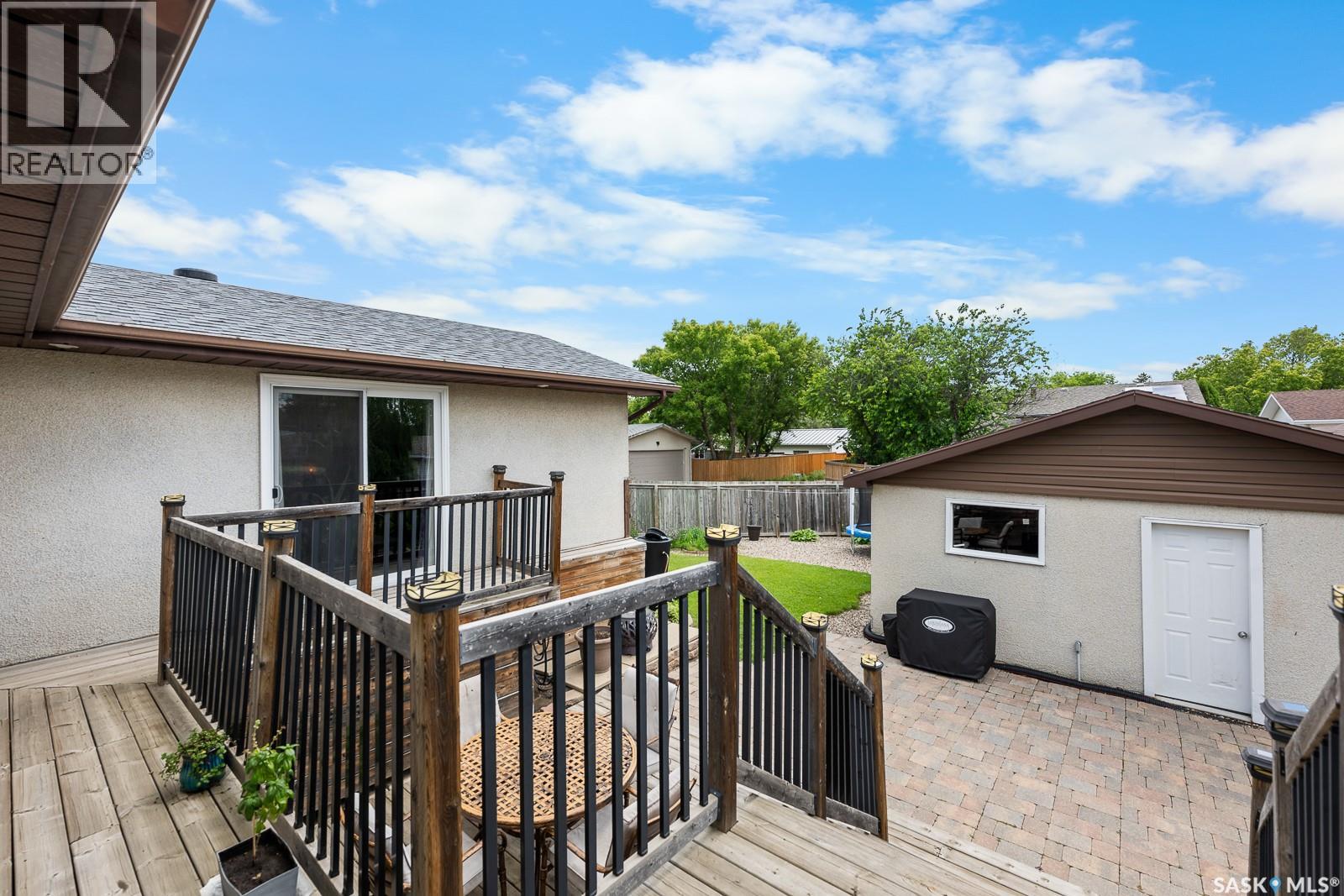 10 Bastedo CRESCENT — photo 31