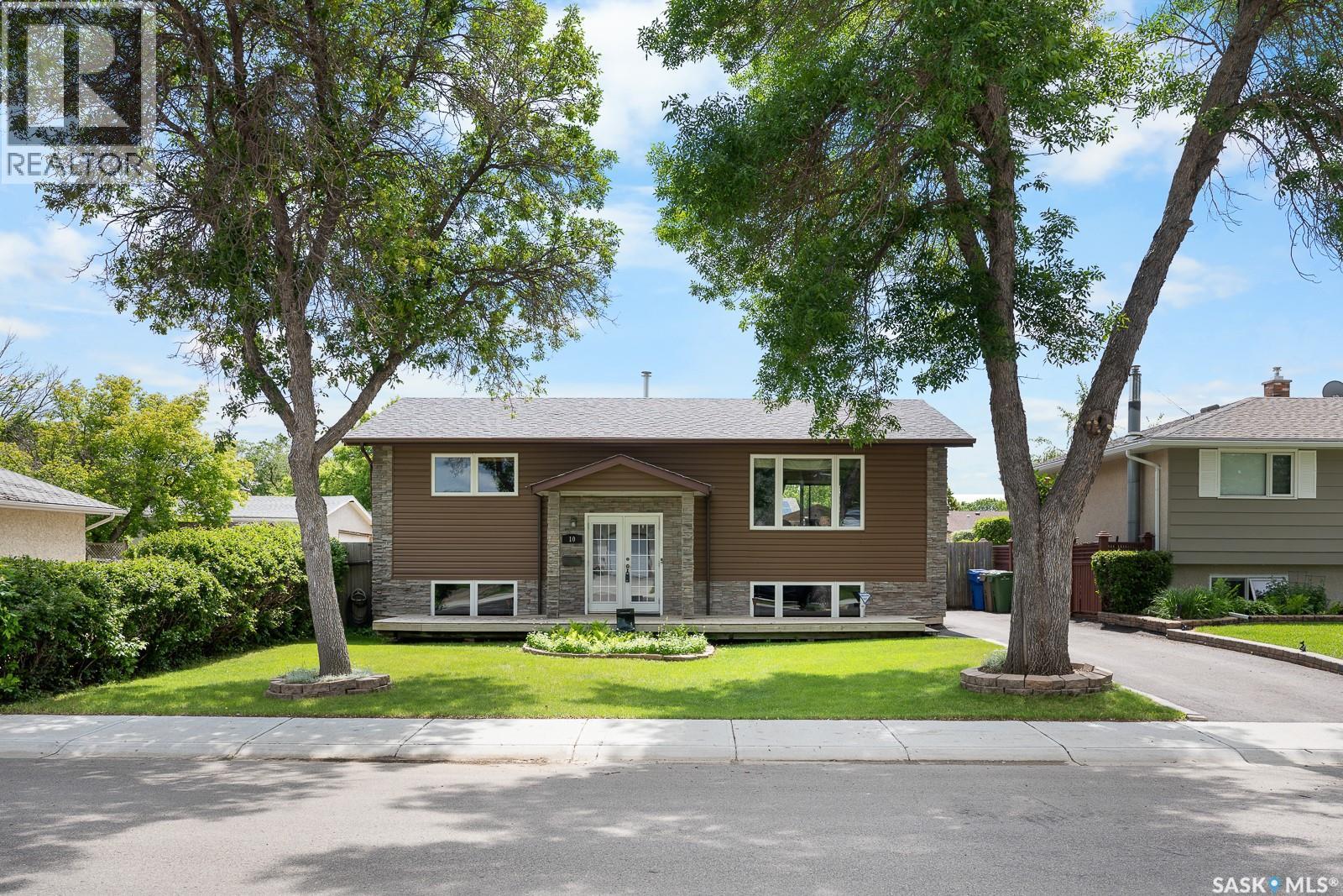 10 Bastedo CRESCENT — photo 39
