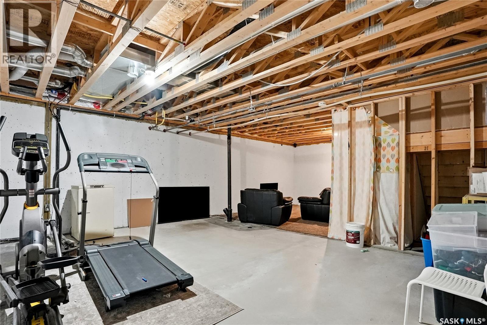 703 715 Hart ROAD — photo 33