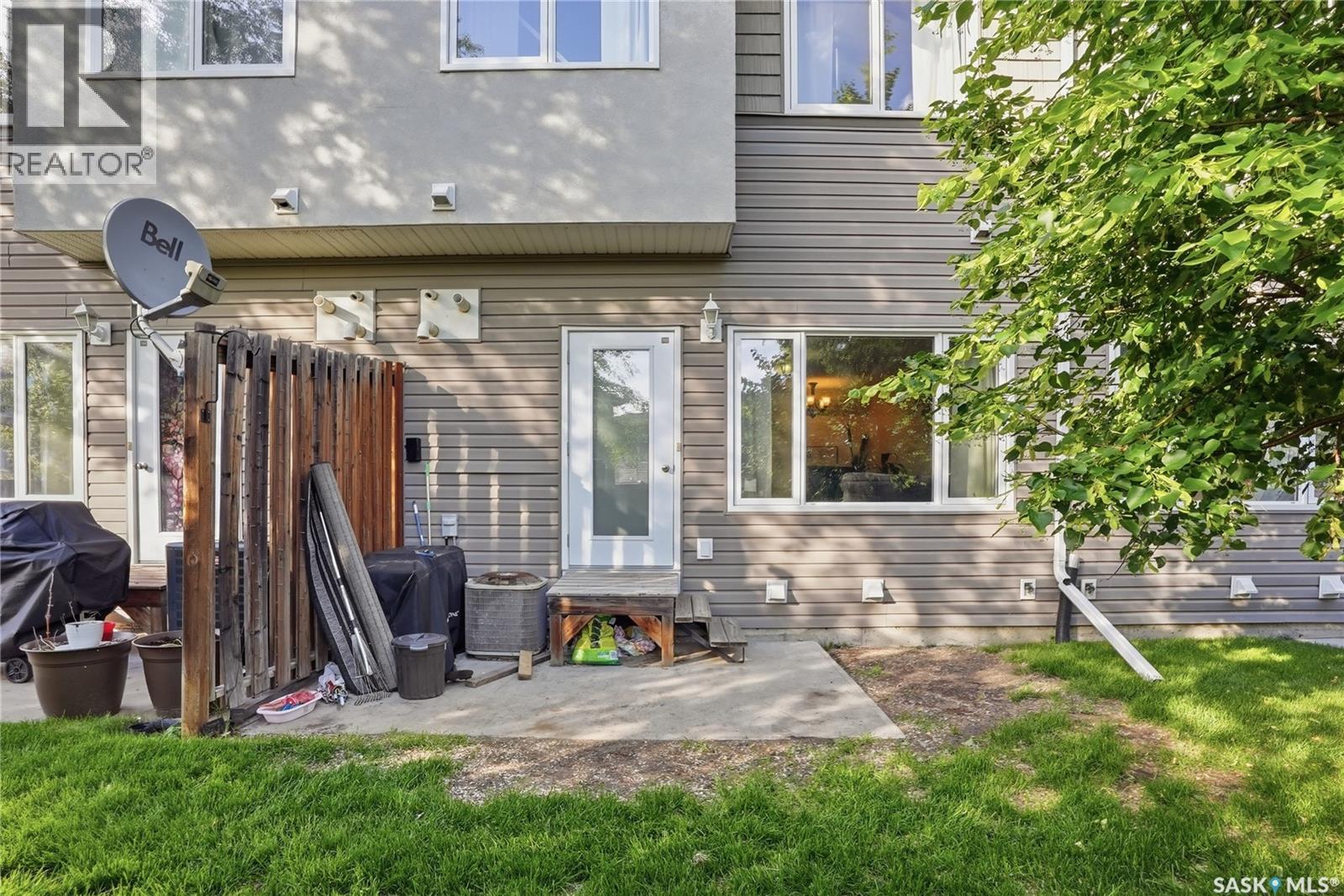 703 715 Hart ROAD — photo 35