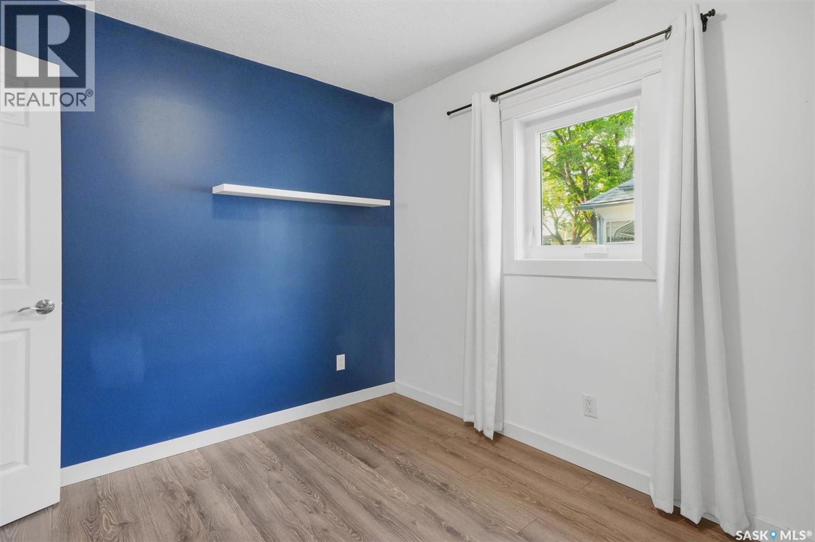 720 Walmer ROAD - 22