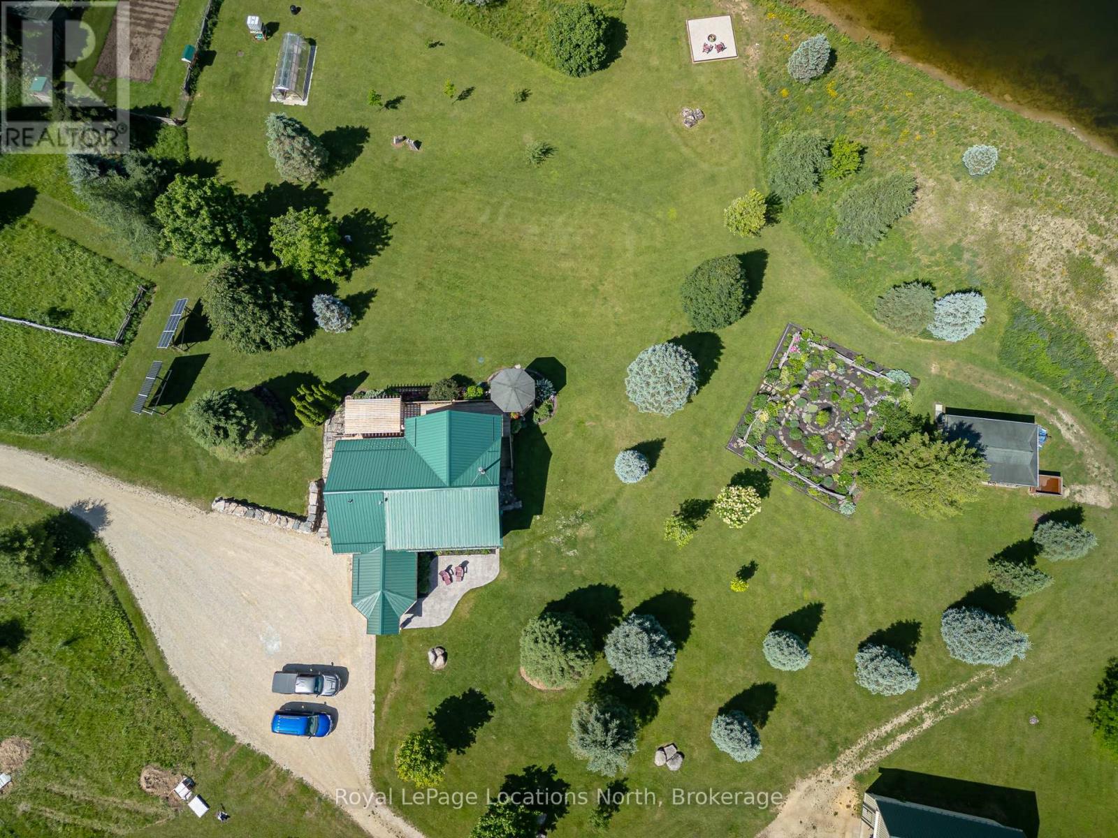 545413 4A SIDE ROAD N - Image 34