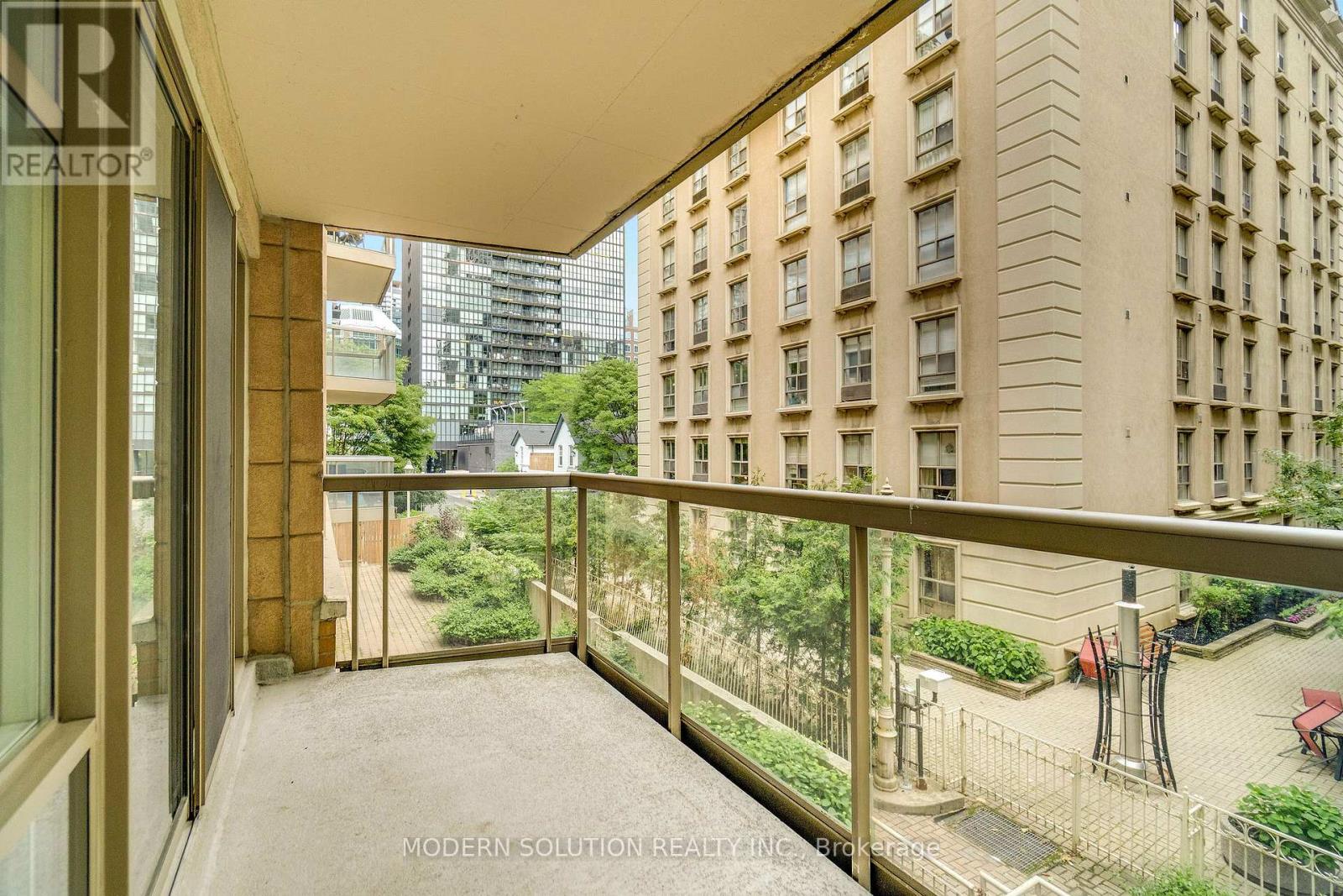 #201 99 HAYDEN STREET - 25