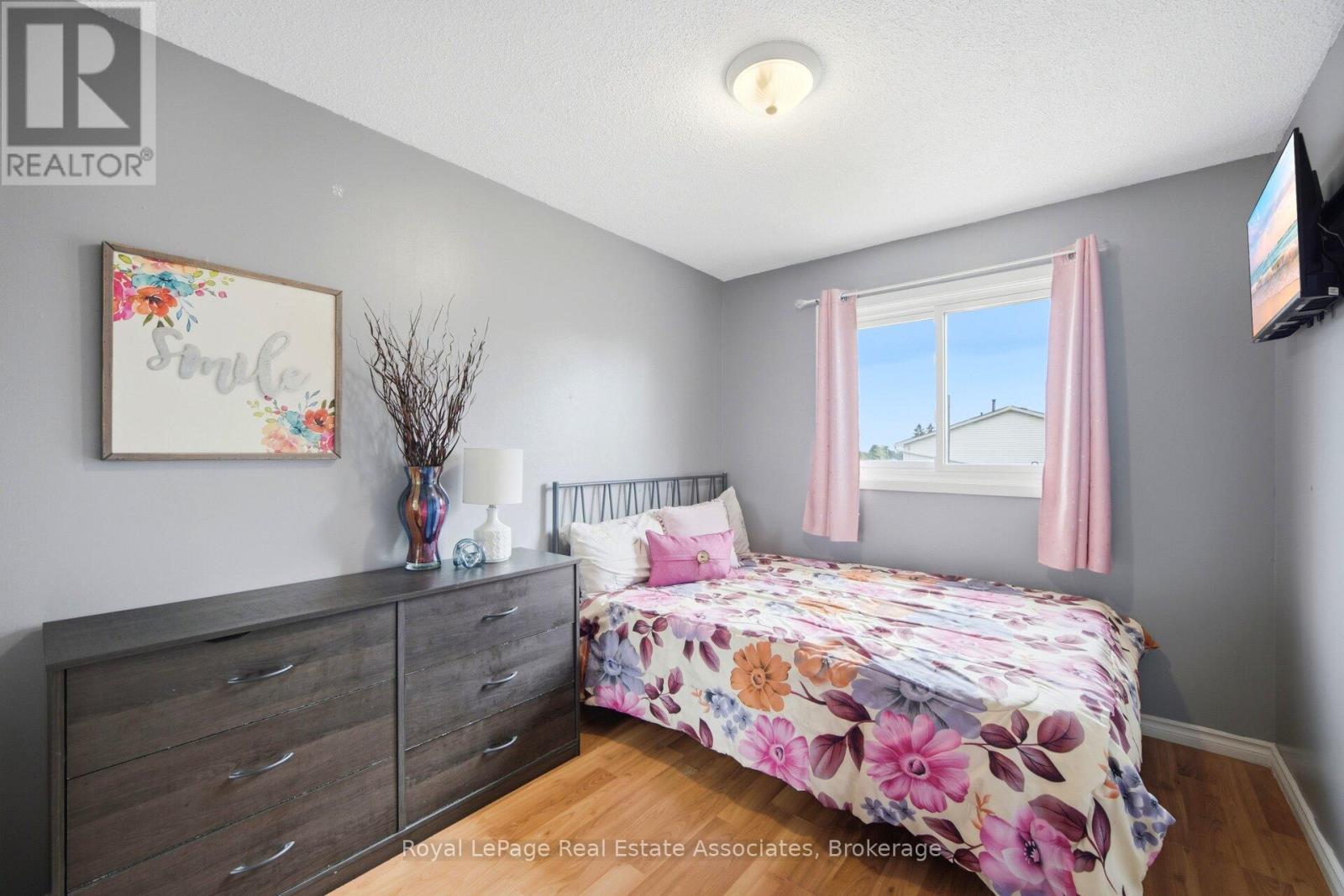 #86 611 GALAHAD DRIVE - Image 25