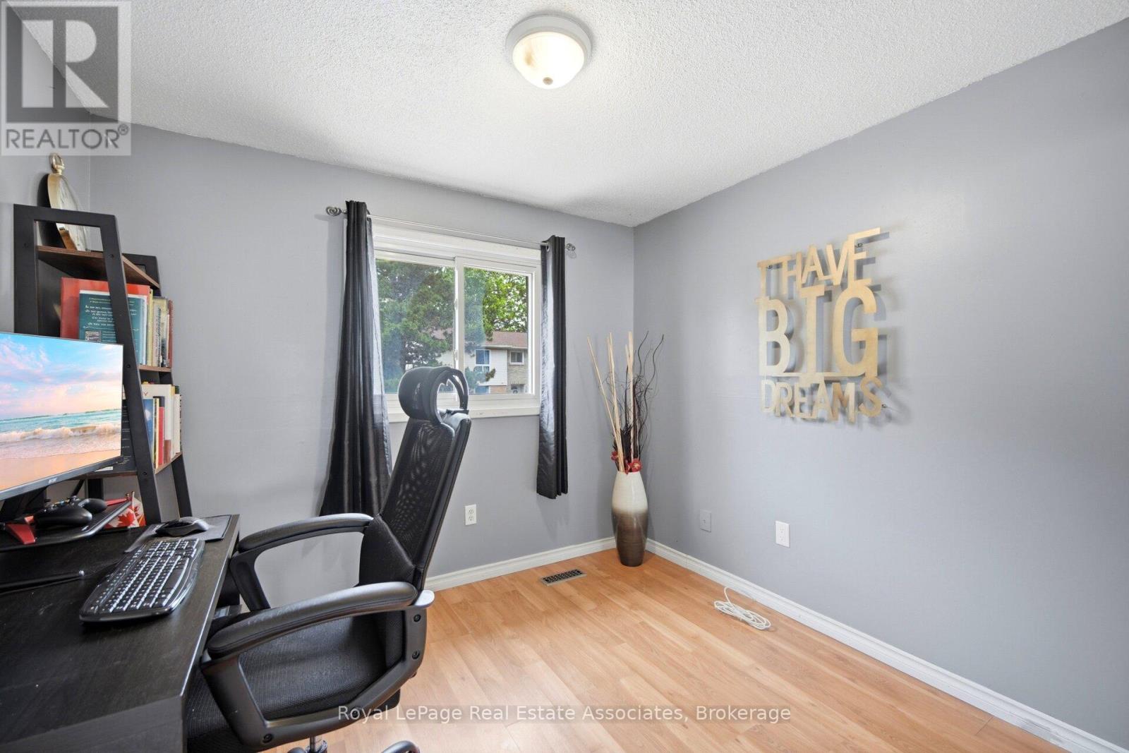 #86 611 GALAHAD DRIVE - Image 27