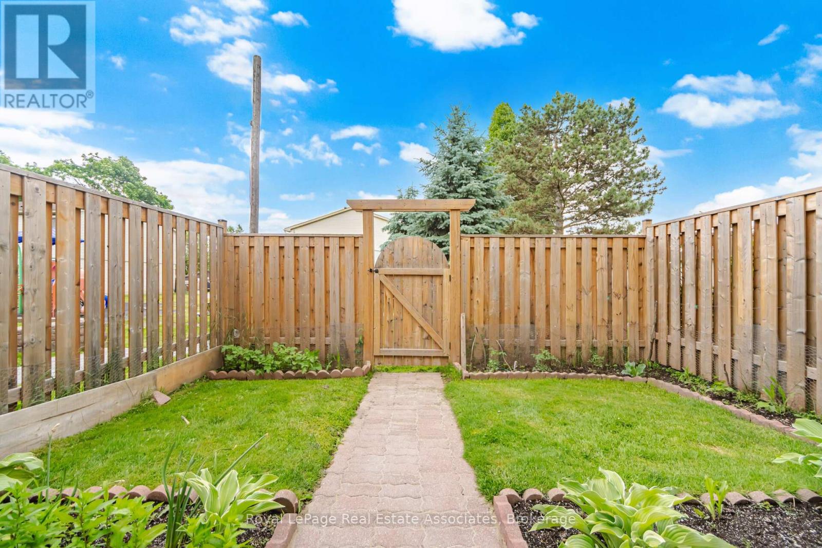 #86 611 GALAHAD DRIVE - Image 36