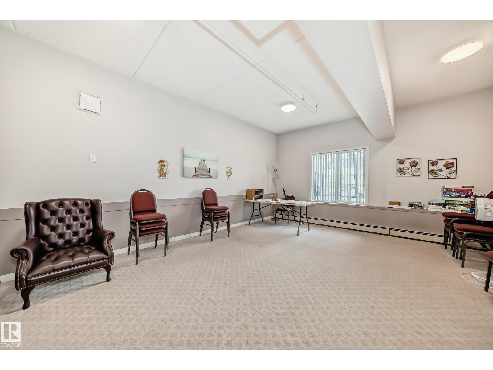 #311 4906 47 AV — photo 38