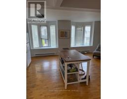 Office - 1052 Bathurst Street, Toronto, ON M5R3G7 Photo 7