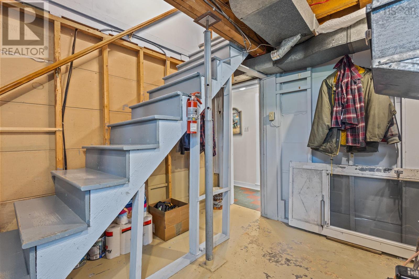 Property 38 of 48 of 10 Parkdale Avenue