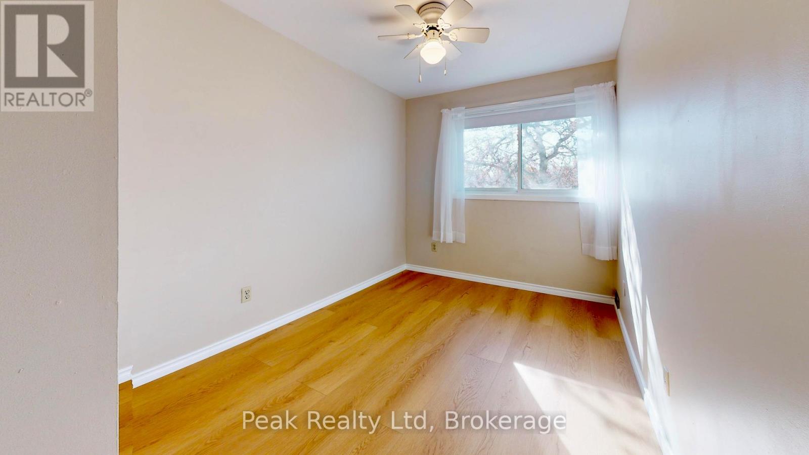 122 KEATS DRIVE - 22