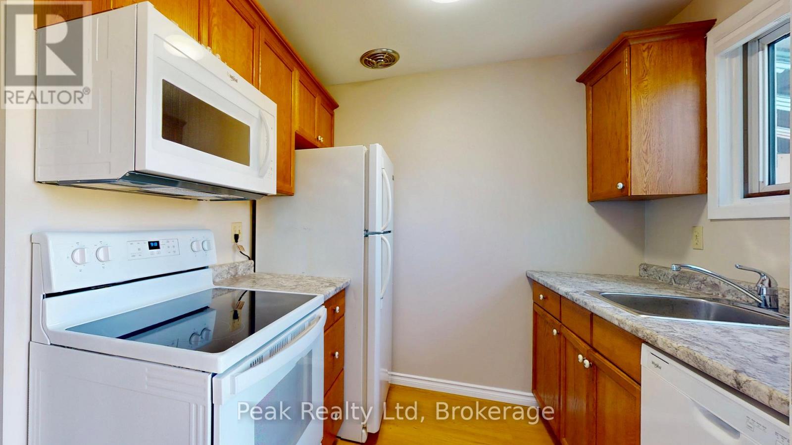 122 KEATS DRIVE - 16