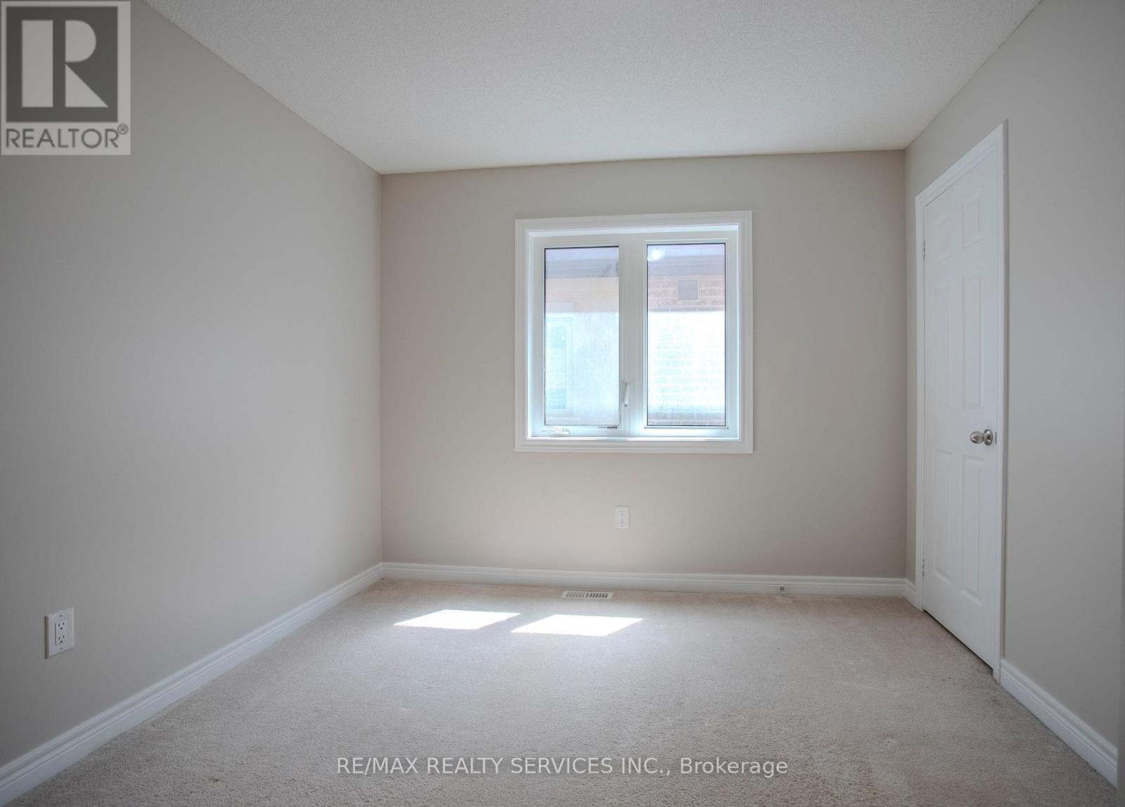 3896 TUFGAR CRESCENT - 39