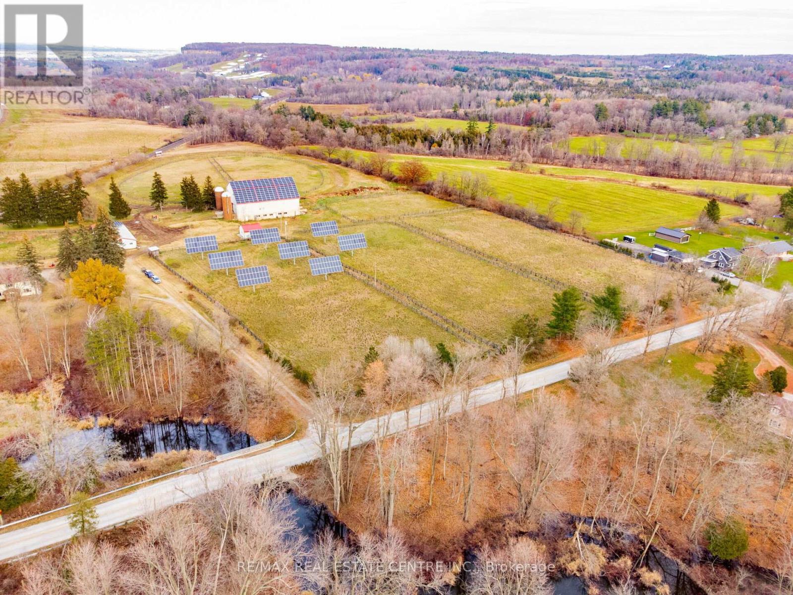 8681 CANYON ROAD - 48