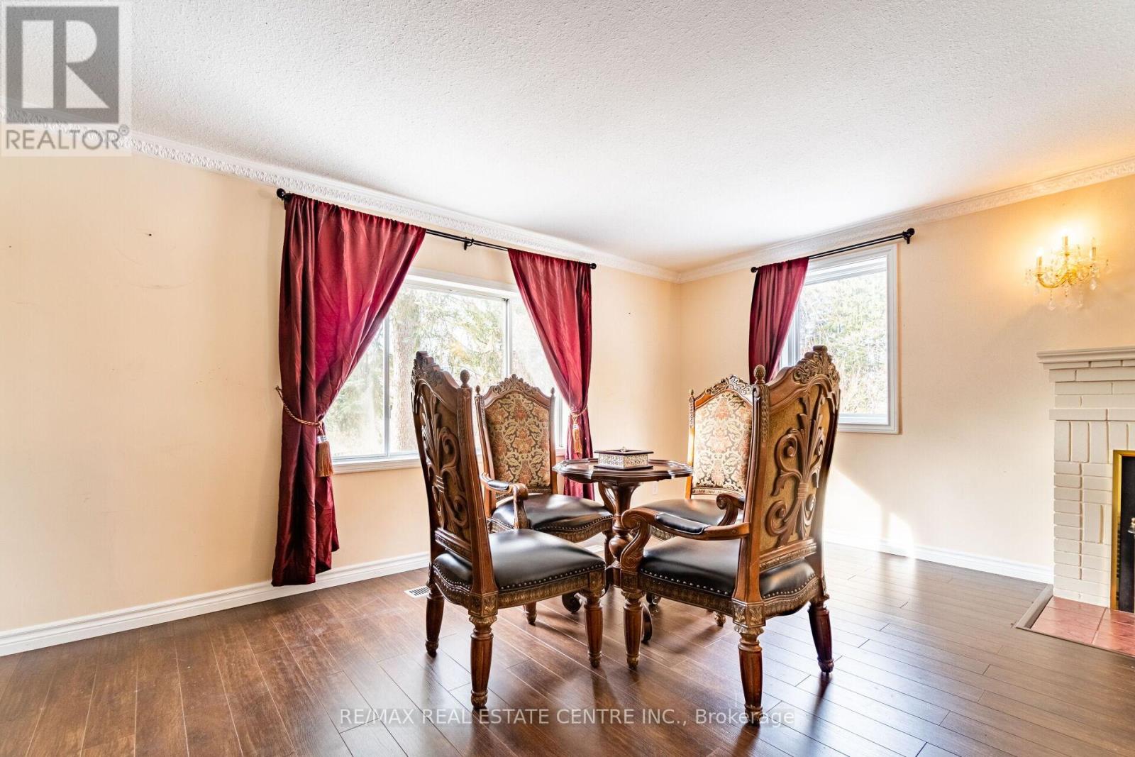 8681 CANYON ROAD - 7
