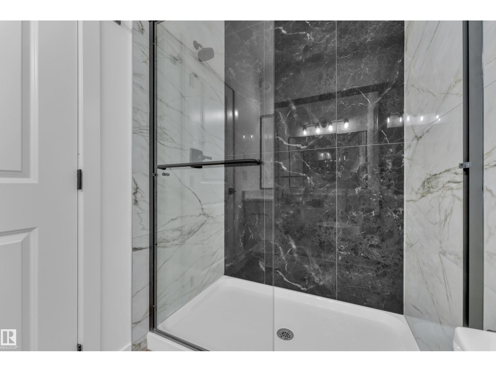 2 FERN CL — photo 6