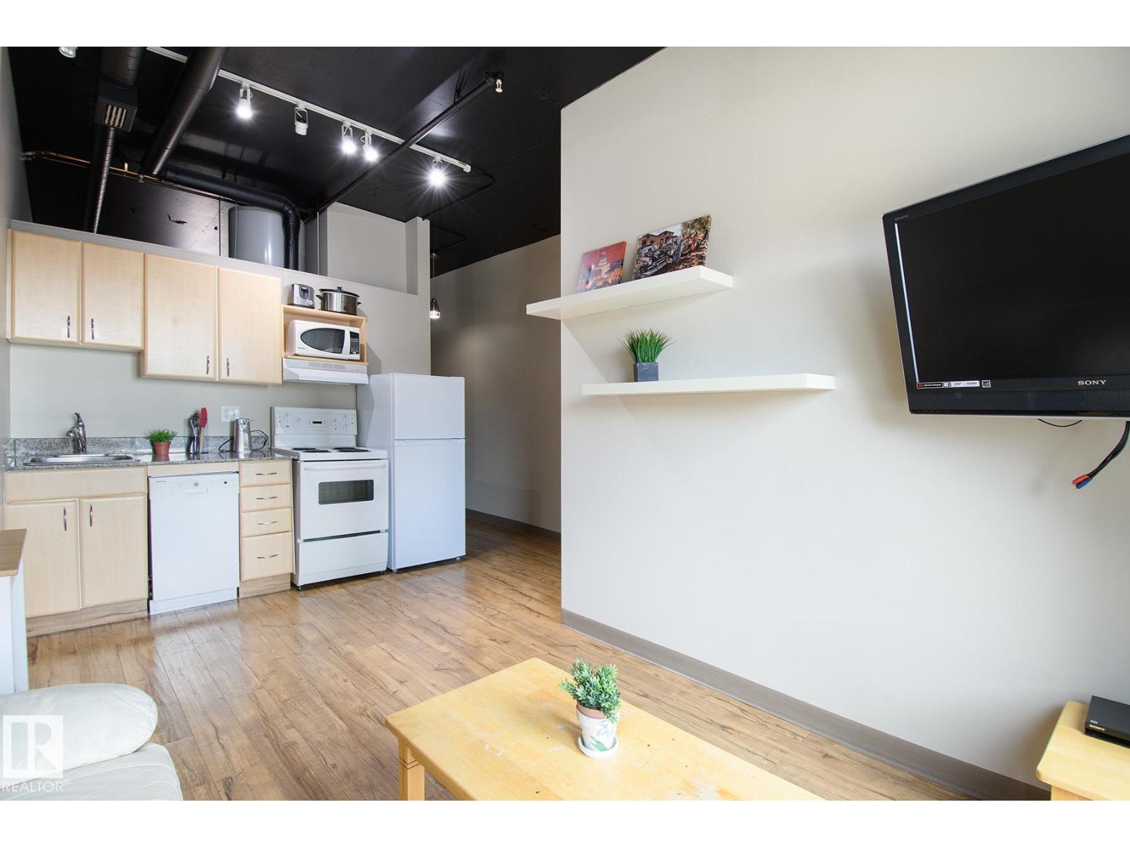 #412 10024 JASPER AV NW - 8