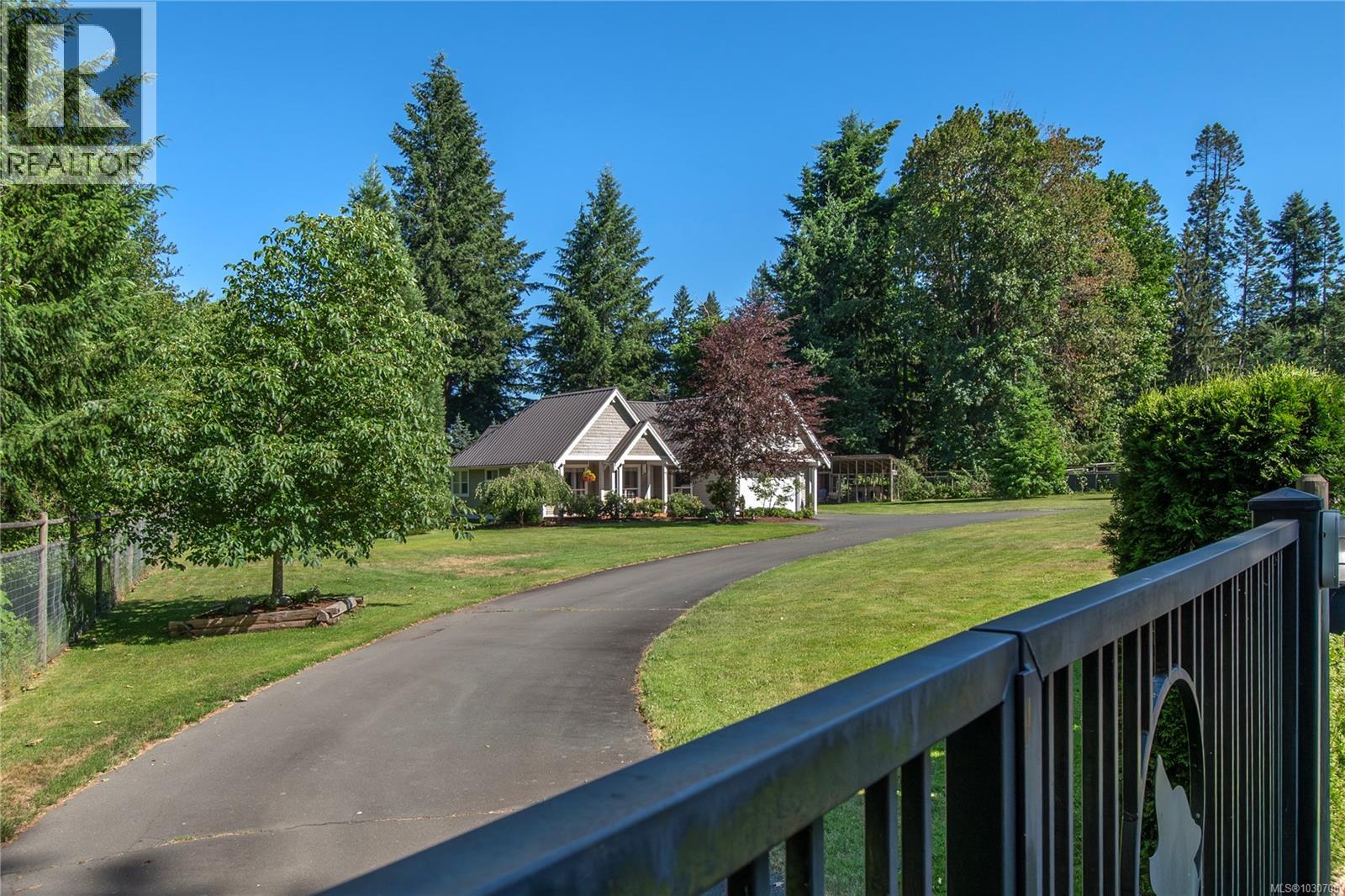 2435 Charleville Rd - 1