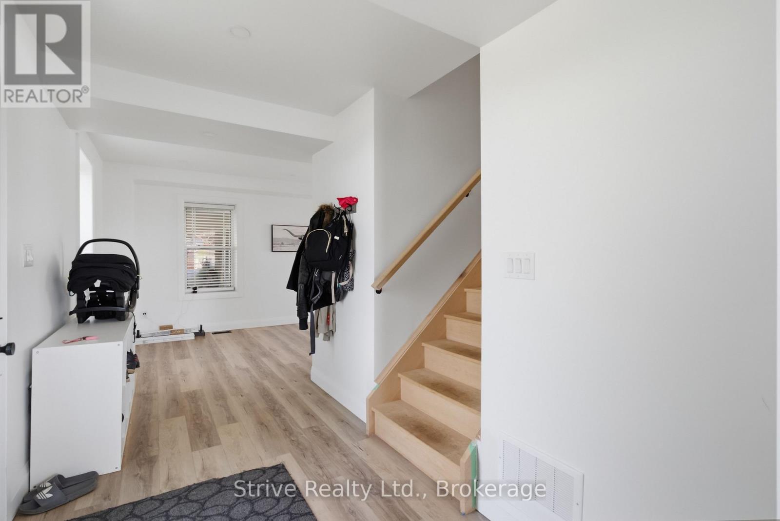 2433 COURTICE ROAD - 13