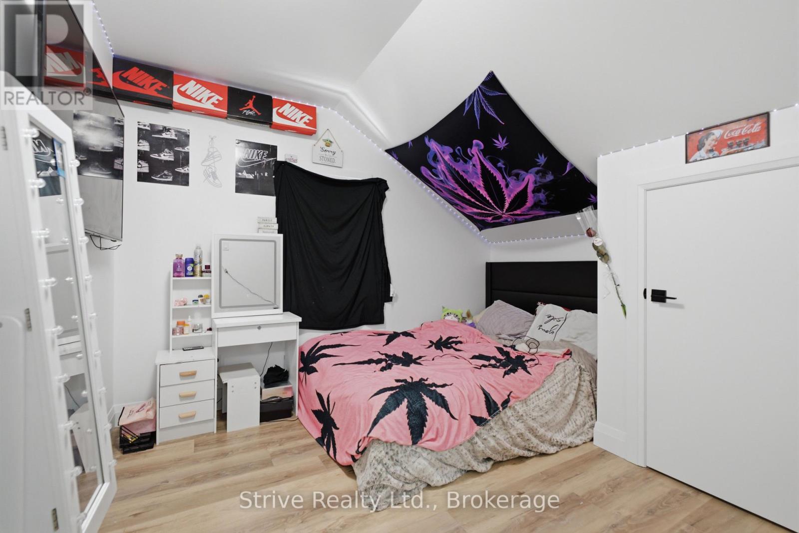 2433 COURTICE ROAD - 35
