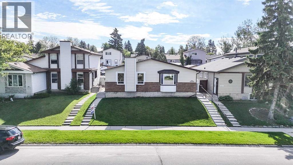 3206 51 Street SW - photo 2