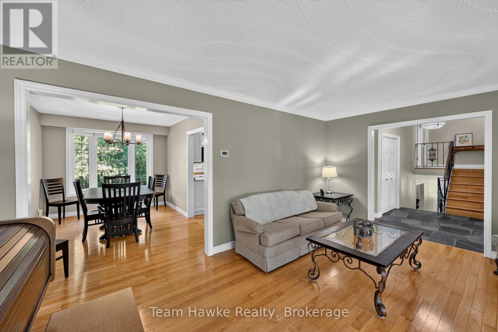 321 GLENBROOK DRIVE - 11