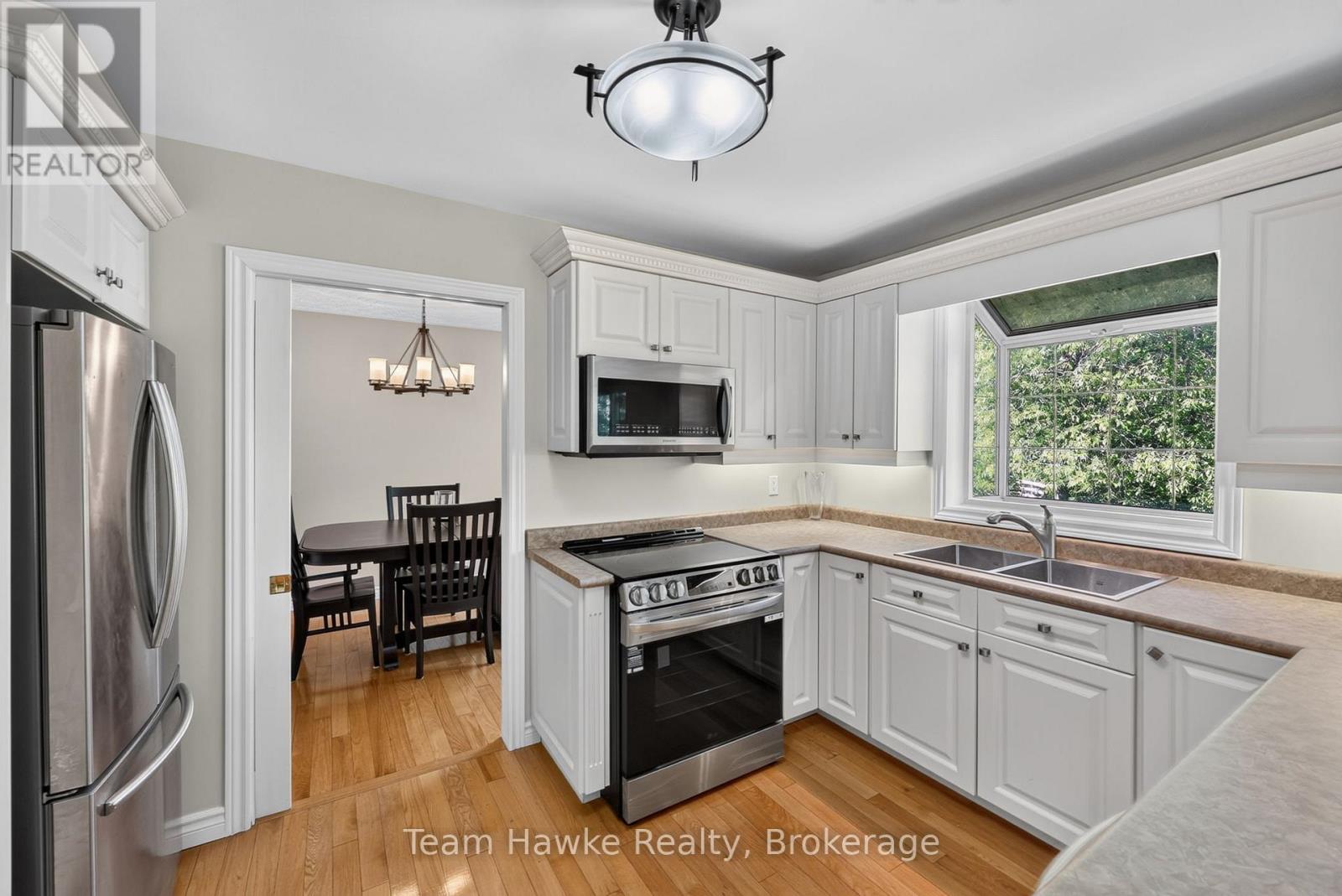 321 GLENBROOK DRIVE - 14