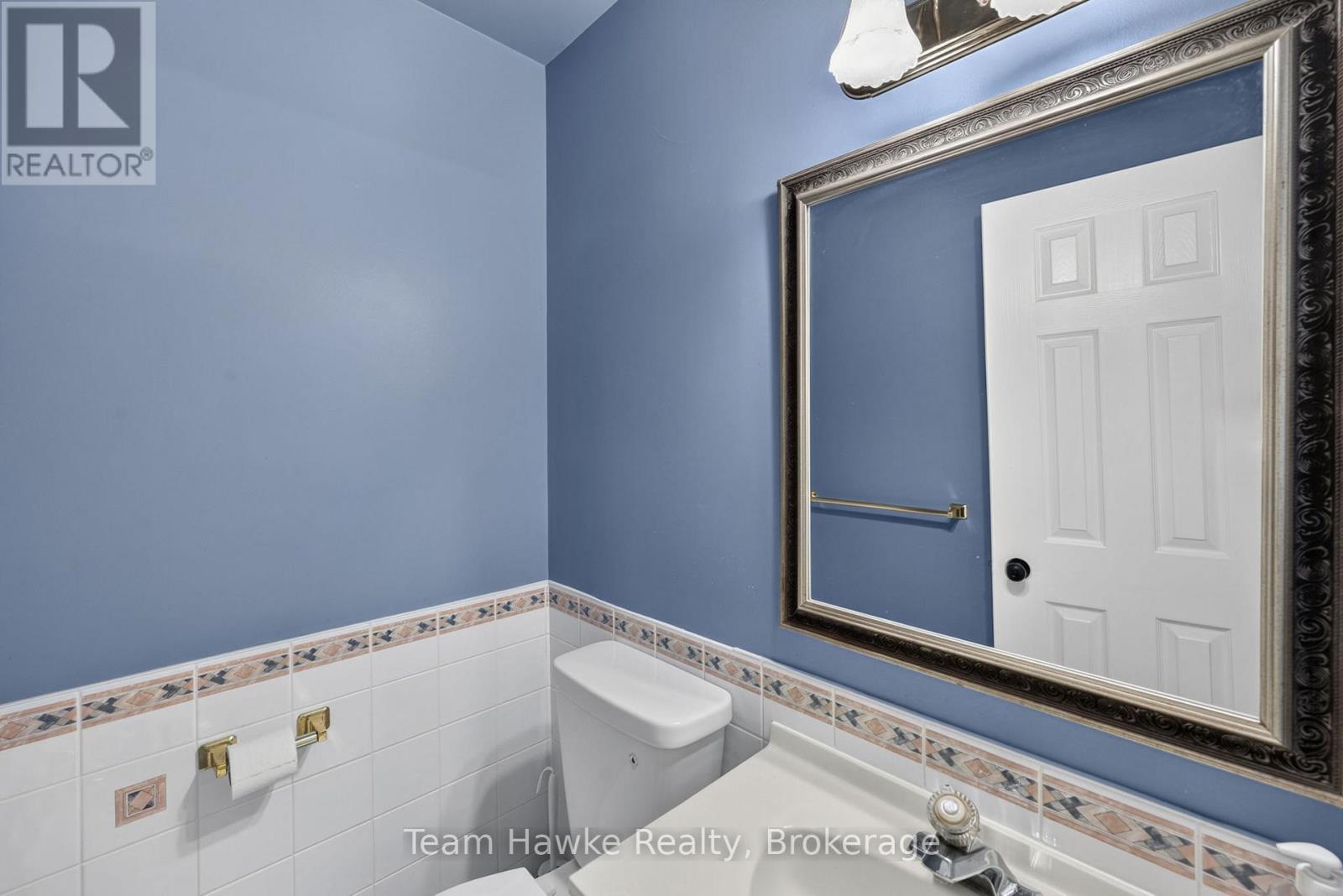 321 GLENBROOK DRIVE - 17