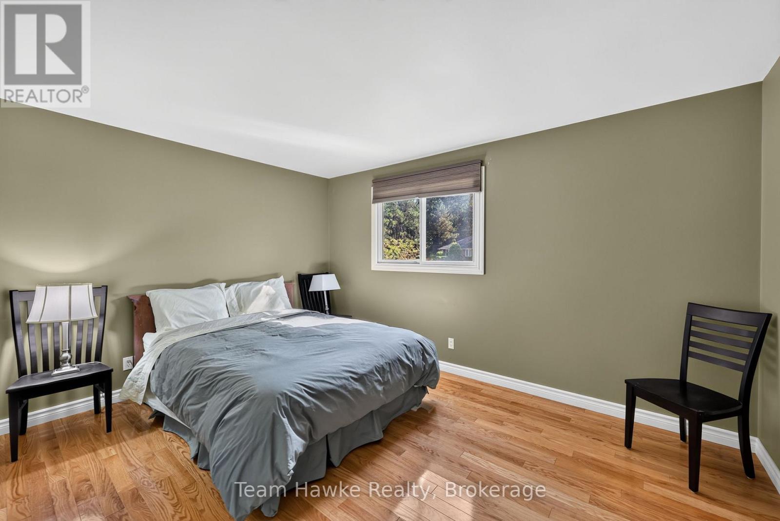321 GLENBROOK DRIVE - 23