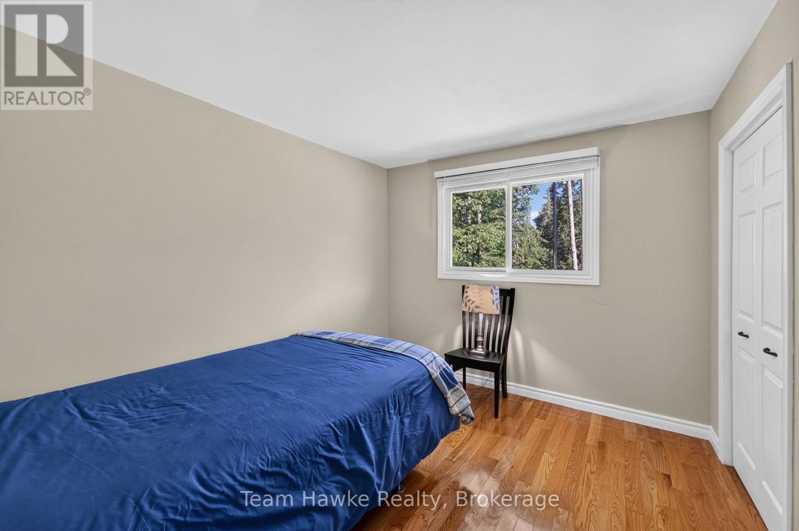 321 GLENBROOK DRIVE - 24