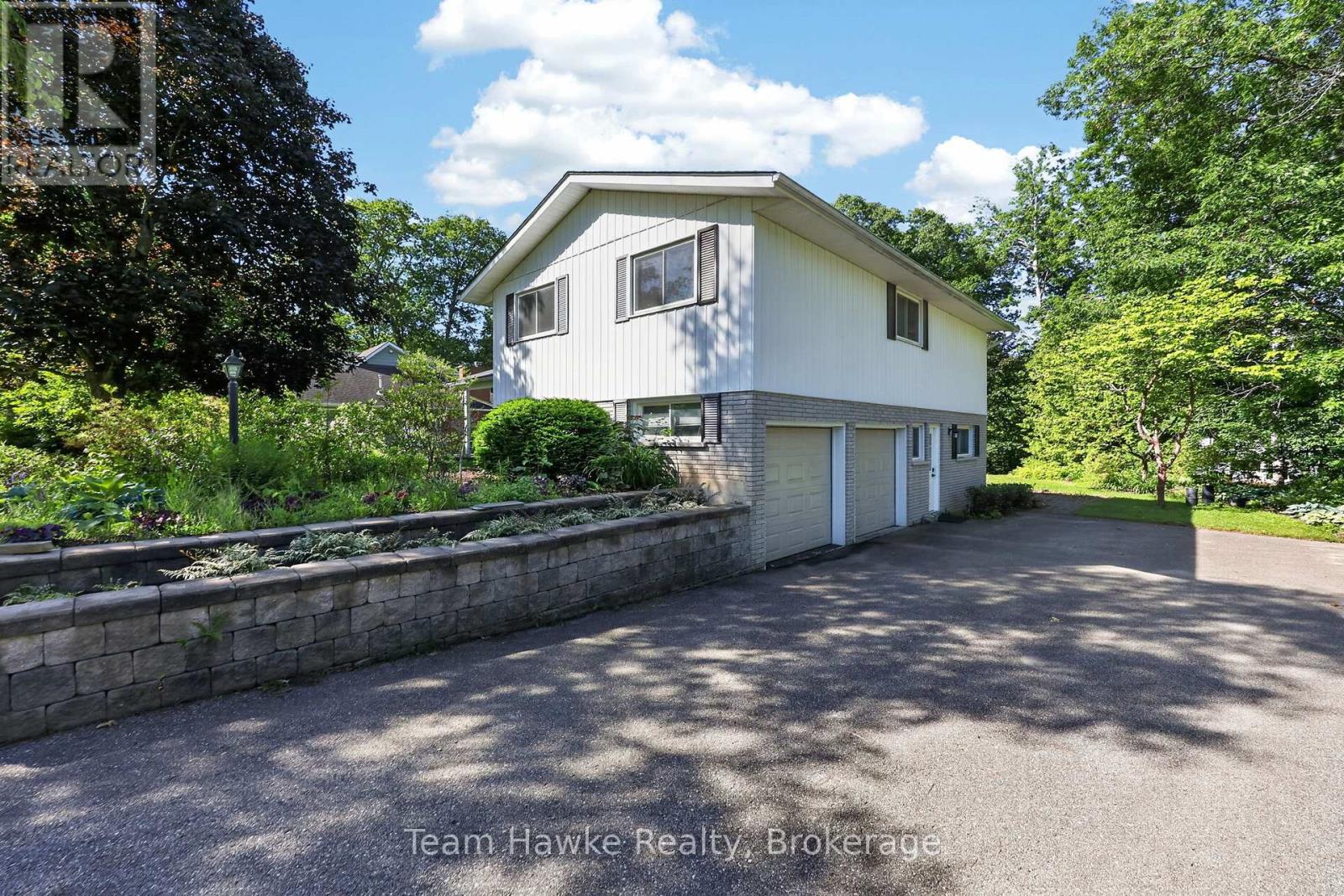 321 GLENBROOK DRIVE - Image 35