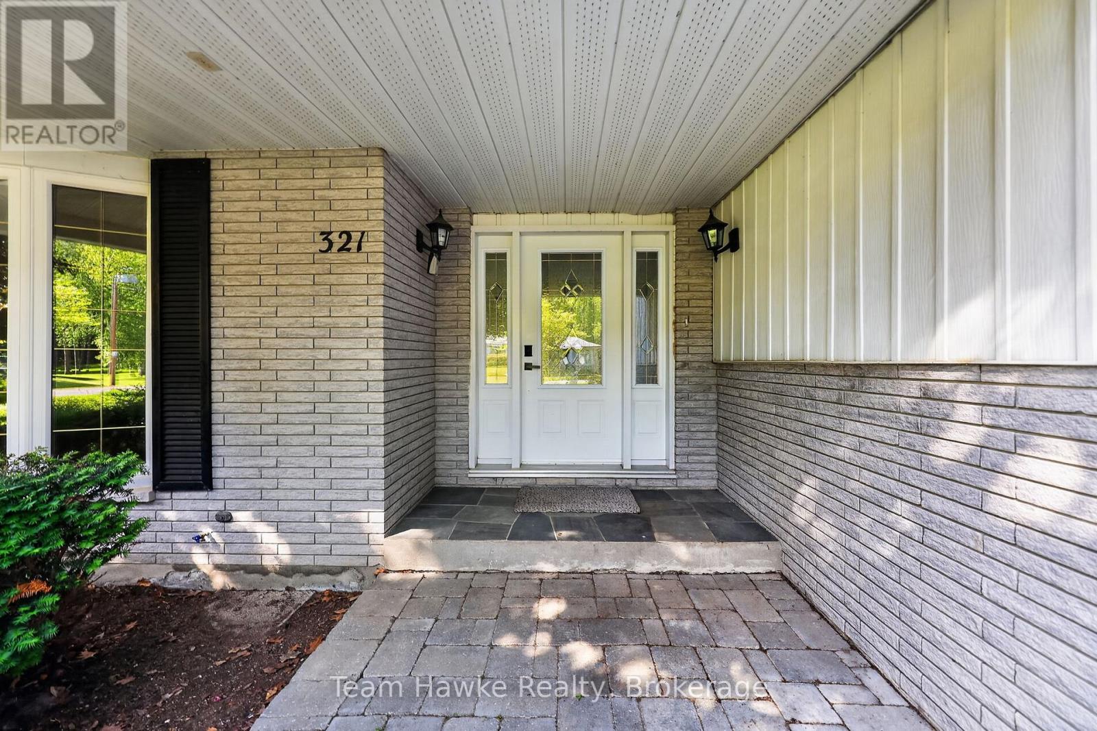 321 GLENBROOK DRIVE - 6