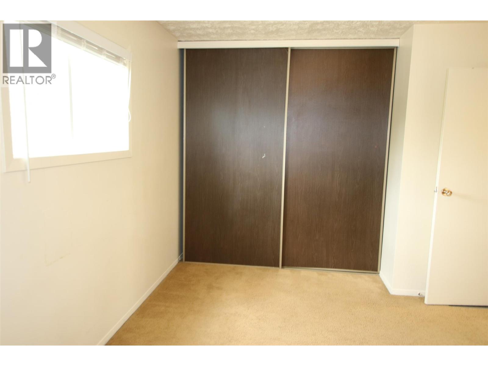256 Spieker Avenue - 11