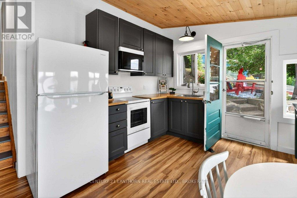 7 SOUTH SHORE DRIVE - Image 33