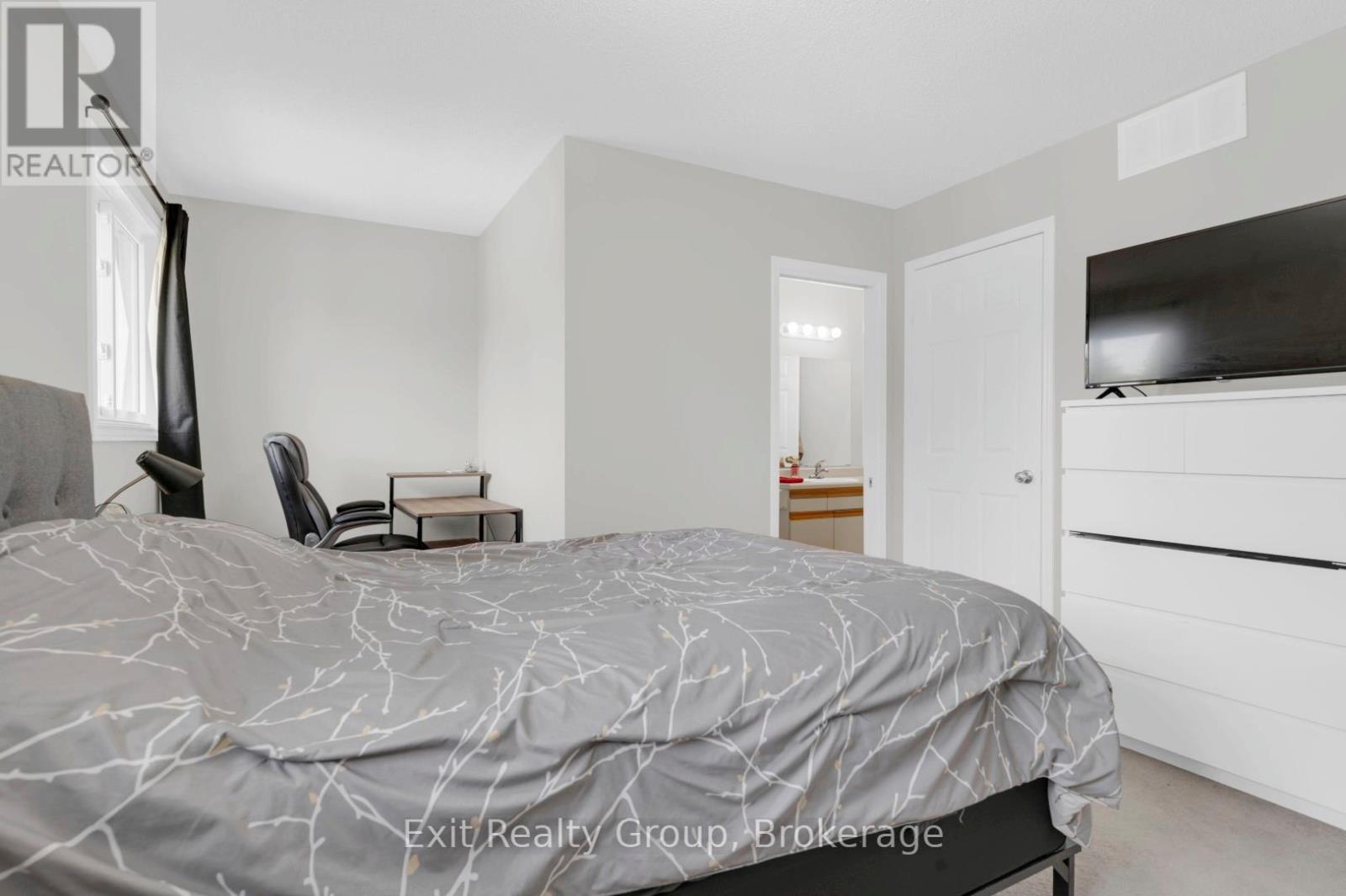 98 OCTAVIA STREET - 12