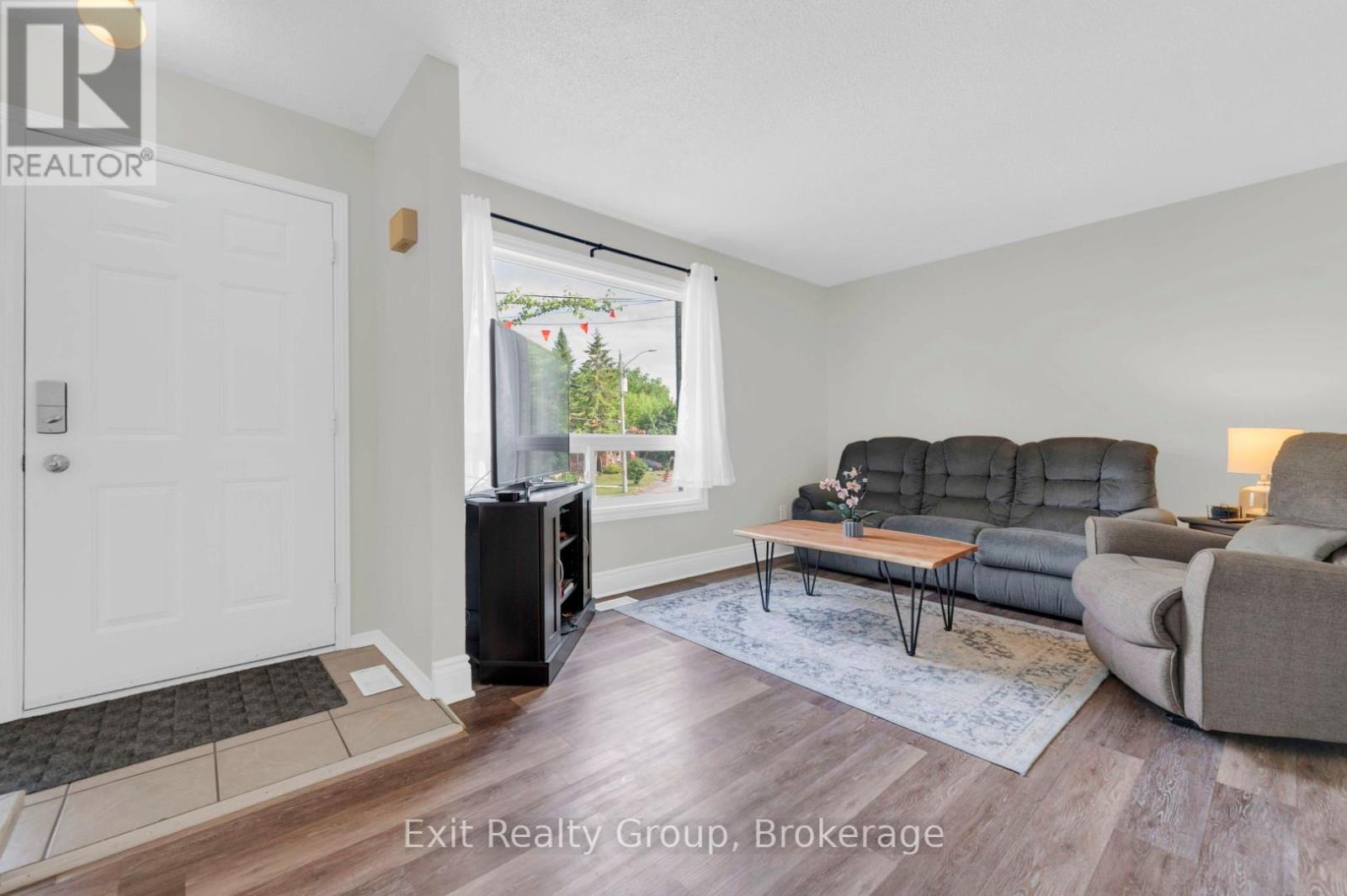 98 OCTAVIA STREET - 3