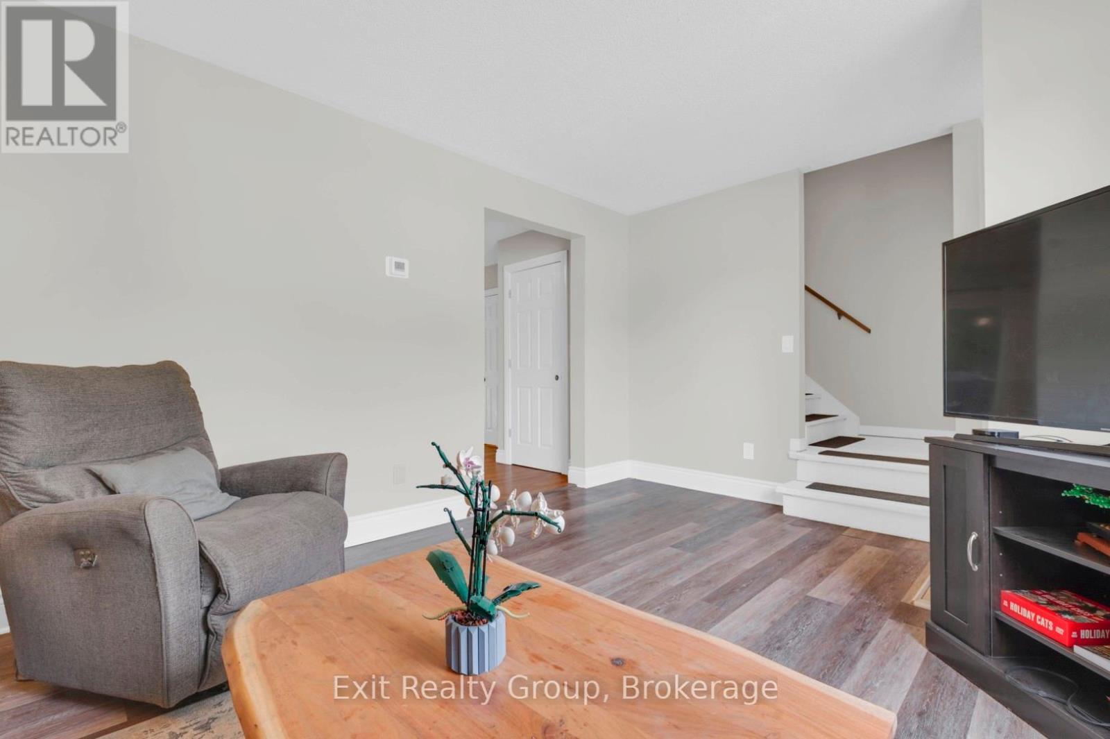 98 OCTAVIA STREET - 5