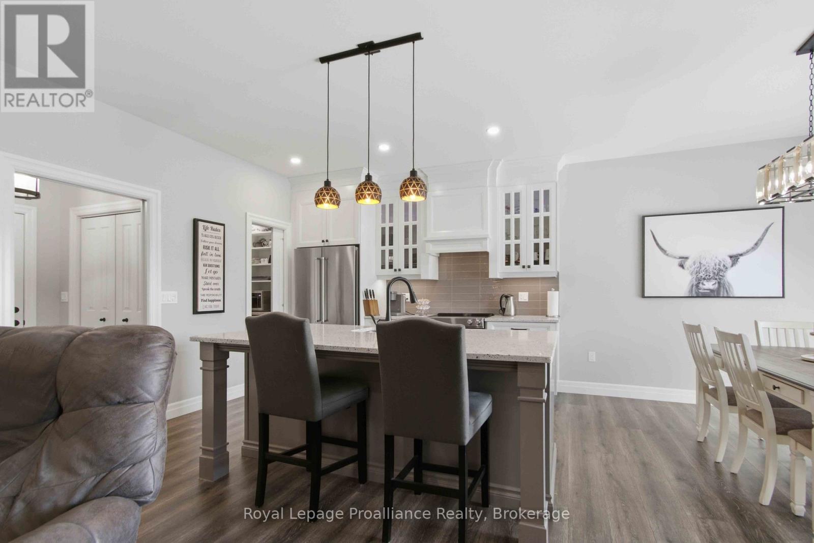 80 AMBROSIA TERRACE - 12