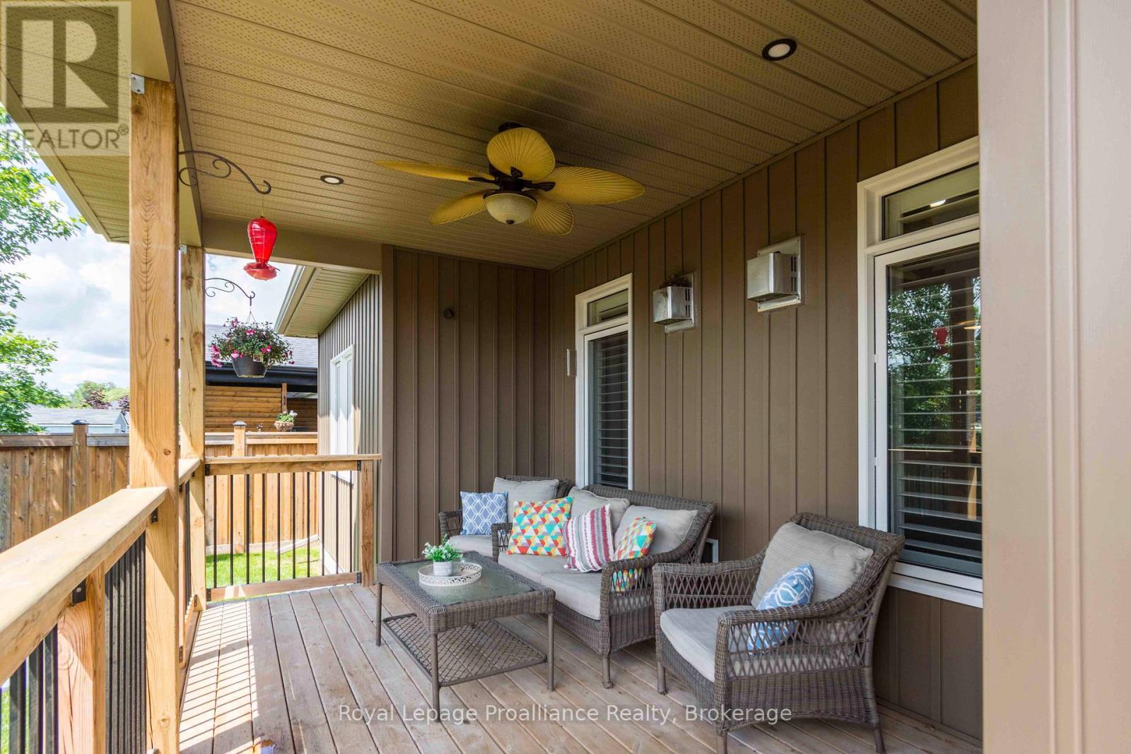 80 AMBROSIA TERRACE - 34