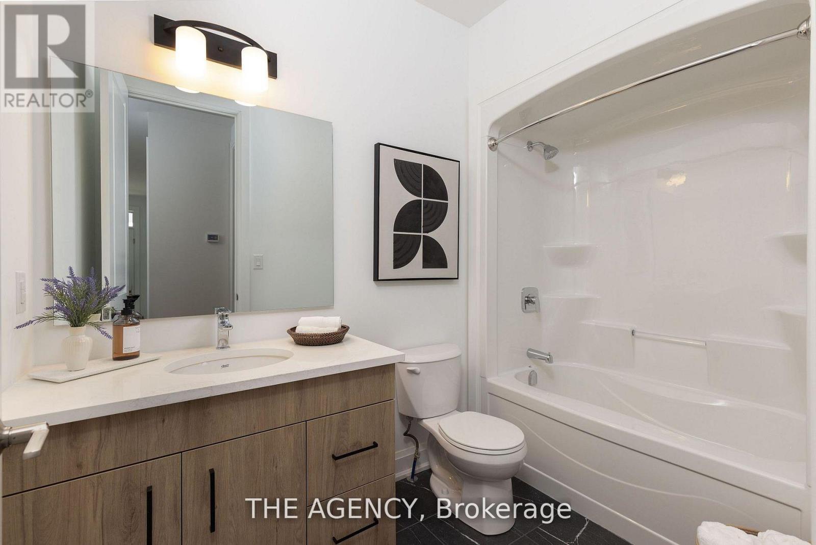 #70D 582 SENECA DRIVE - 5