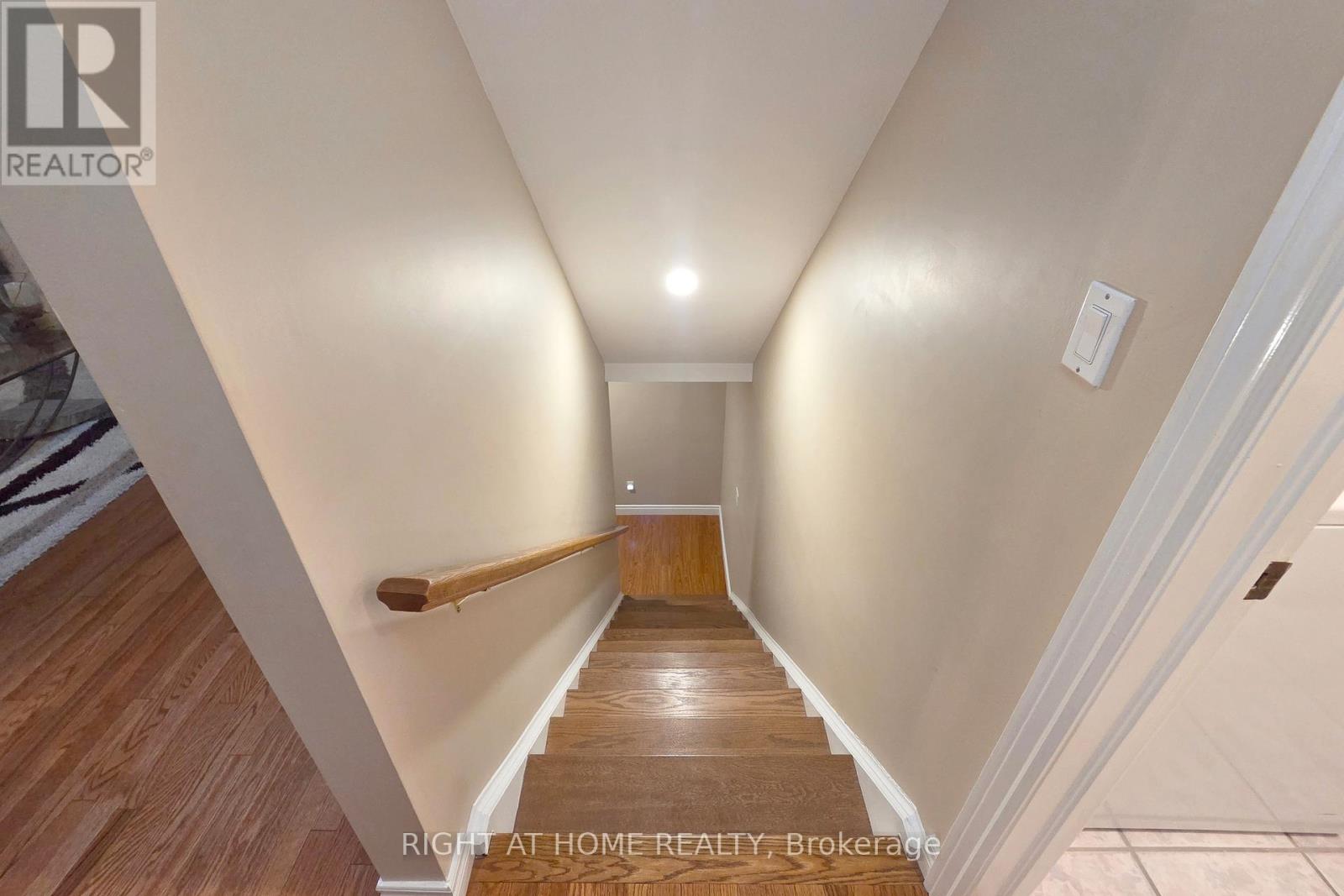 174 RIVERWALK PLACE - 32