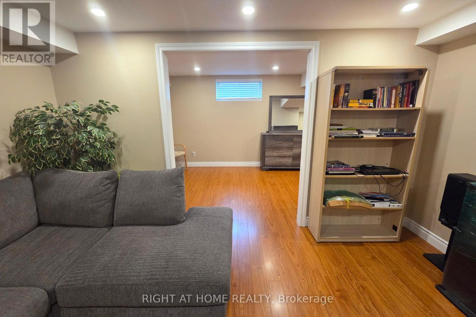174 RIVERWALK PLACE - 36
